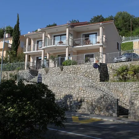 Apartments By The Sea Medveja, Opatija - 3430 Medveja